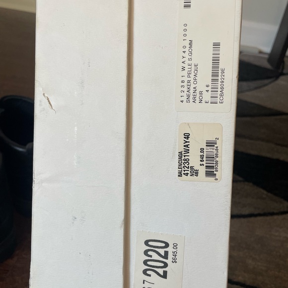 Balenciaga Arena - Picture 3 of 8